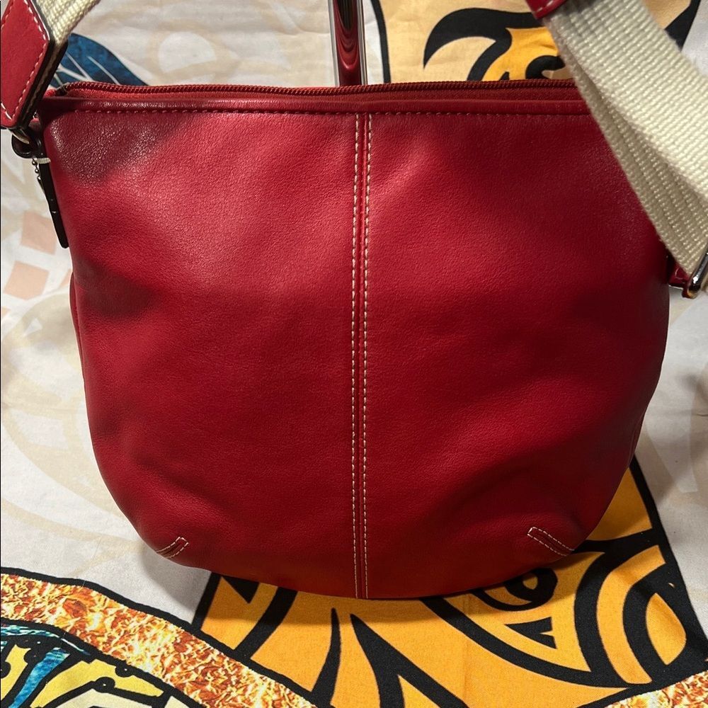 Coach Red Leather Pleated Swingpack Crossbody Bag - Picture 4 of 13